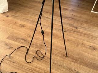 Tripod gulvlampestativ