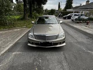 MERCEDES-BENZ C 200 CDI HOOLKO
