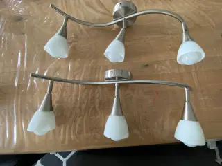 2 stk.  stilrene lamper med 3 spot (LEDpære medføl