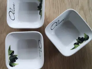 3 små olivenskåle