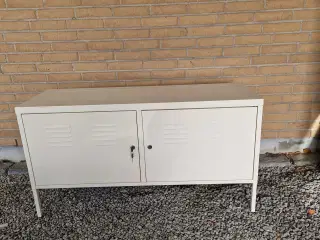 Hvidt ps ikea skab