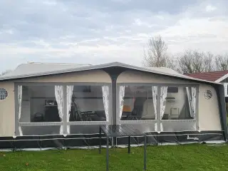 Lækker vintervogn, klar til indflytning.