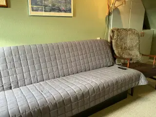 Sove ottoman  udslået b 115 l 200 cm. Med topmadra