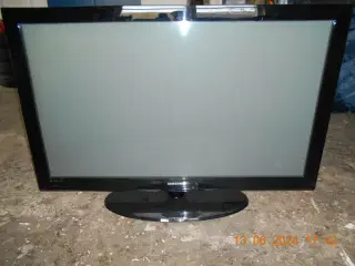 50" Samsung TV