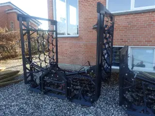 EAT 6M Med hydraulisk opklap