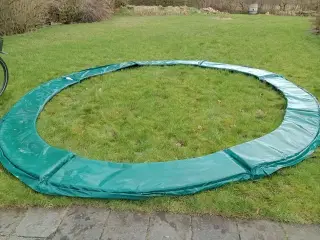 Stor trampolin med net