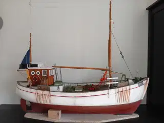 Esbjerg fiskekutter RC-model