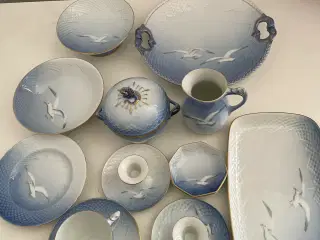 Mågestel med guldkant kaffestel
