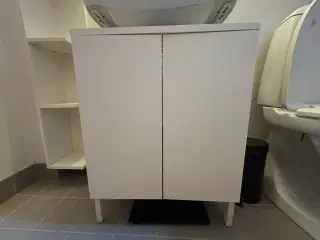 Badeværelsesmøbel
