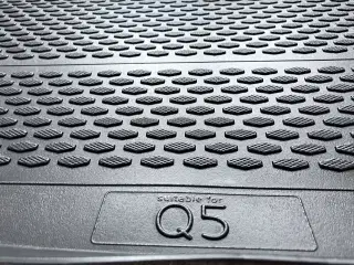 Bakke til bagagerummet Audi Q5