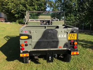 Land Rover Lightweight