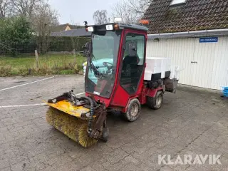 Redskabsbærer Multi-Trac L327-4