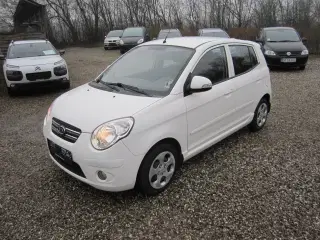 Kia Picanto 1,1 Exclusive 65HK 5d