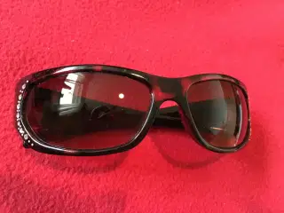 Original GLORIA VANDERBILT solbriller