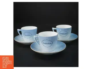 Tekop-sæt med motiver af danske slotte fra Royal Copenhagen (str. 13,5 ø cm og. 7,5 ø x 6 cm)
