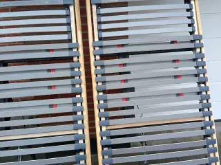 Elevation sengebund 90x200 som ny