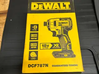 Ny DeWalt slagskrue maskine med batteri 