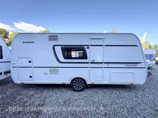 2022 - Dethleffs Camper 500 QSK D-Line   Dobbeltseng-Køjer-Gulvtemp.-Mover-Telt