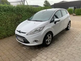 Ford Fiesta 1.6 Titanium 5 dørs