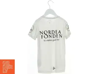 Hvid t-shirt med logoer fra Craft (str. 122)