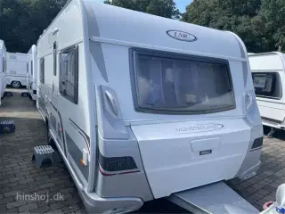 2009 - LMC Musica 560 D   Dejlig vogn med rundsidegruppe og franskseng fra Hinshøj Caravan A/S