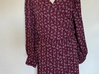 Flot kjole fra Fashion Union, str. 50