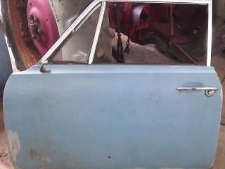 2 brugte døre, Ford Taunus P3.