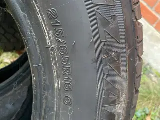 Varevogns dæk 215/65/16C