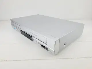 ⭐️- Lumatron DVCR2006 Alt-i-én DVD og VHS Afspille