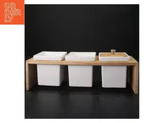 Trip Trap af porcelænsbokse med træstel fra Trip Trap (str. 11x33x11 cm)