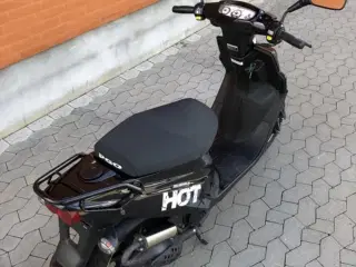 Pgo hot50 30  har kørt 2.565 km