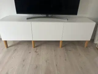 Hvid TV bord sælges 