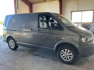 VW Transporter tdi 140 5d dsg 7 gear aircon, 