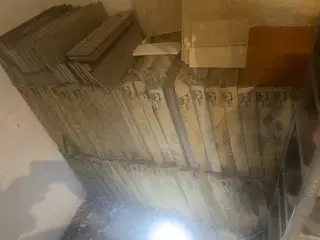 Kraftige gulv klinker