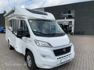 2018 - Carado T 135   Pæn og velholdt camper. Fransk seng, solceller.