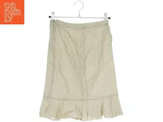 Beige nederdel med flæsekant fra Pretty Sille (str. 122)