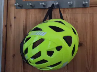 Cykelhjelm sælges - ABUS