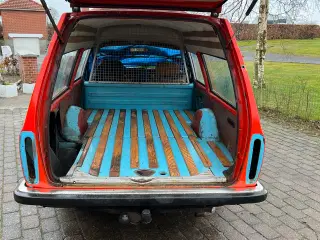 Volvo 145 Van  