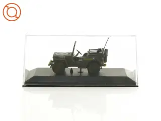 Militær Jeep Model Bil fra Pauls Model Art i ORIGINAL EMBALLAGE (str. 15 x 7 cm)