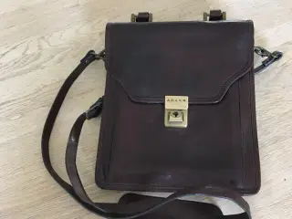 Smuk læderhåndtaske