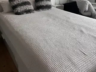 Ikea BRIMNES Sengestel med opbevaring med madras