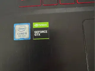 Bærbar Gamer Core i5