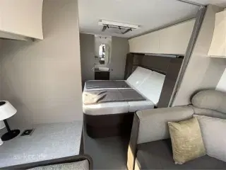 2022 - Adria Alpina 663 HT Alde Centralvarme   Adria Alpina 663 HT årg. 2022 4 sovepladser 8 siddepladser, Mover, klimaanlæg, Alde centralvarme.