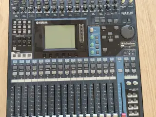 Yamaha 01v96 Version 2 Mixer