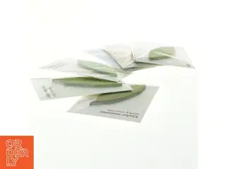 Seks pakker selvklæbende memoer (post-it notes) i bladform (10 cm)