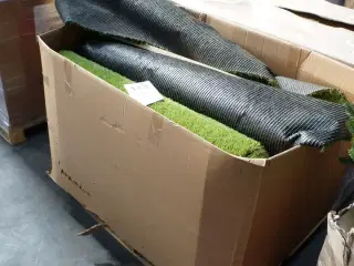 Palle med kunstgræs