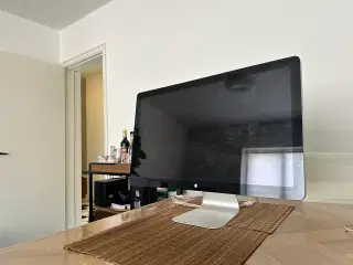 Apple LED Cinema Display (27")