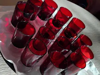 Smukke Franske Luminarc glas 