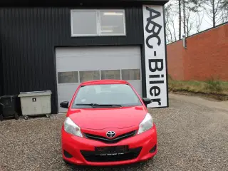 Toyota Yaris 1,0 VVT-I T1 69HK 5d