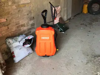 Motor rygsprøjte 18 L